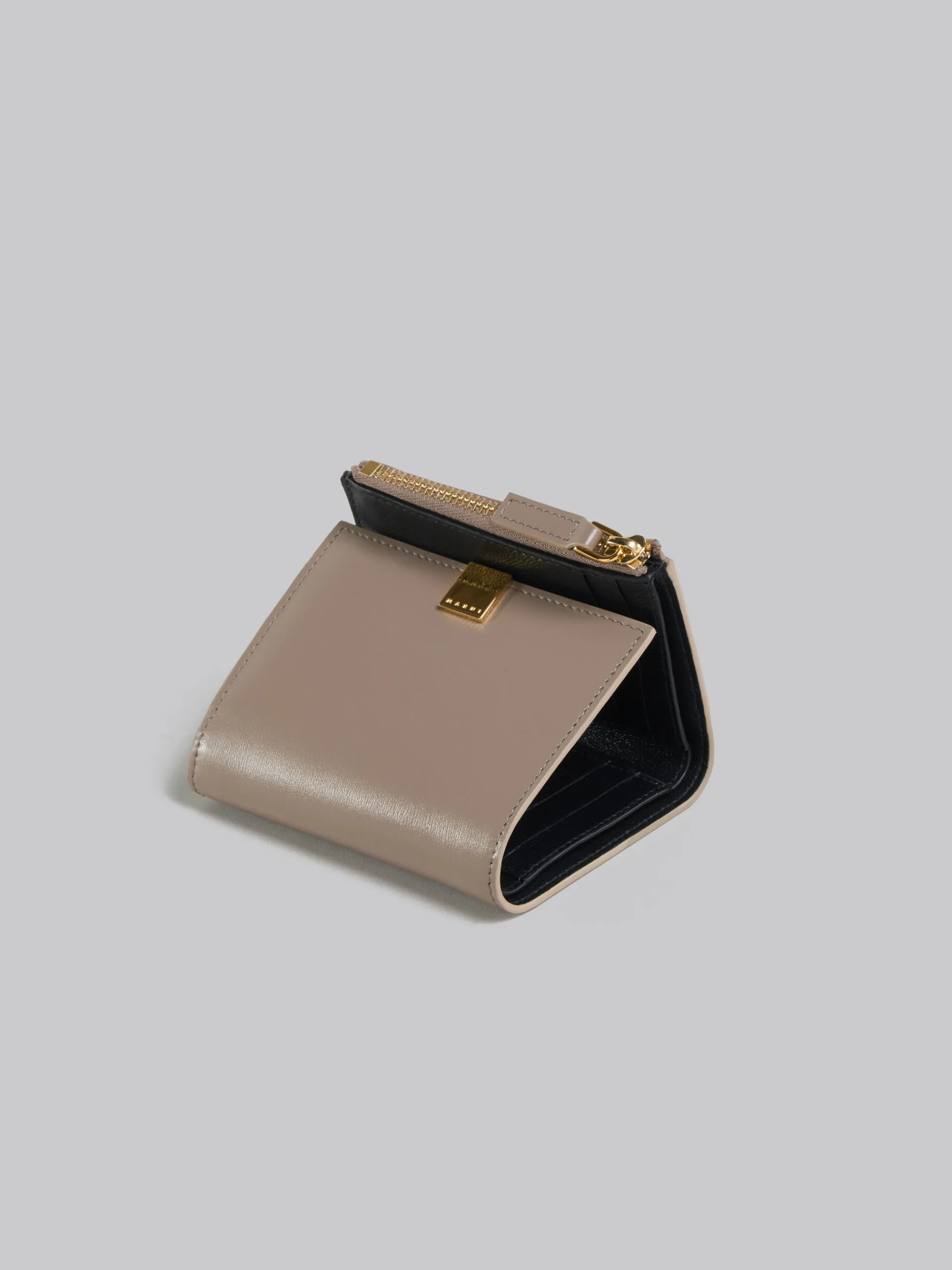 Wallets & Small Leather Goods>Marni Beige Leather Trifold Prisma Wallet CORK