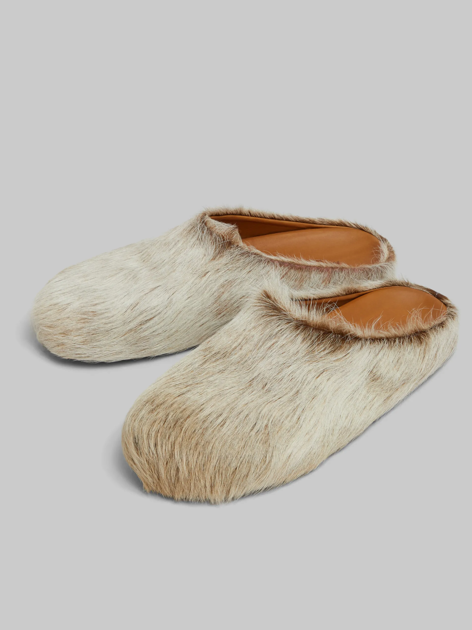 Fussbett Sabot | Pablo Sneakers>Marni Beige Long Hair Calfskin Fussbett Sabot SOFTBEIGE