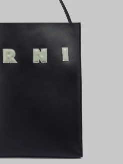 Tote Bags><noscript><img width=