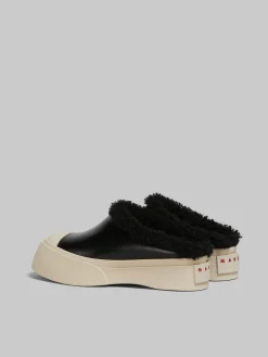 Sneakers | Pablo><noscript><img width=