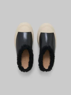 Sneakers | Pablo><noscript><img width=