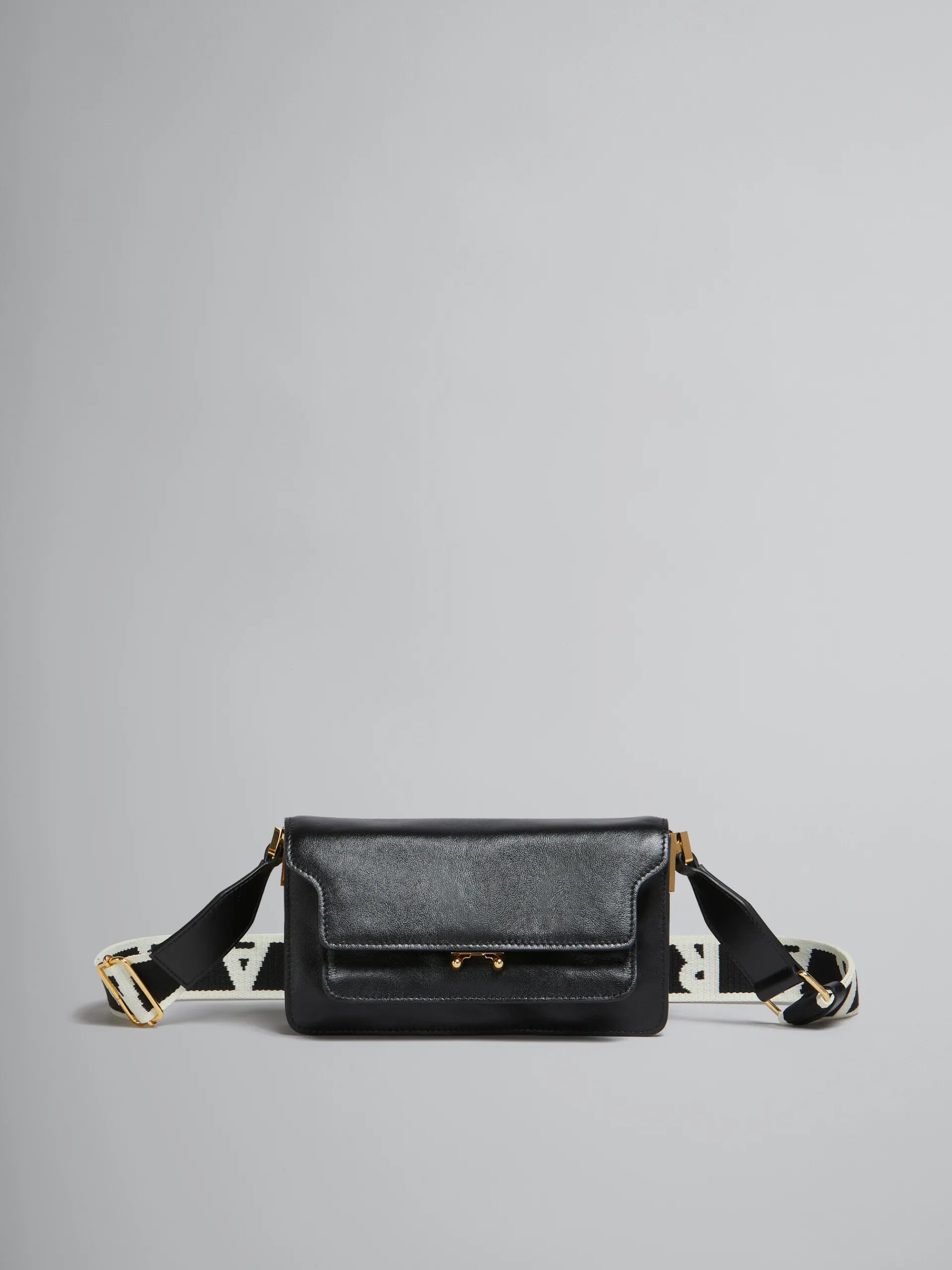 Shoulder Bags>Marni Leather E/W Soft Trunk Bag With Logo Strap BLACK