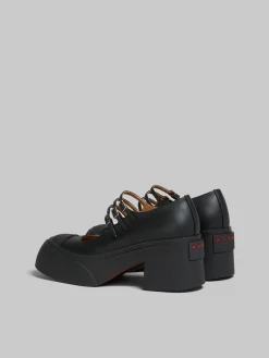 Heels | Sneakers><noscript><img width=