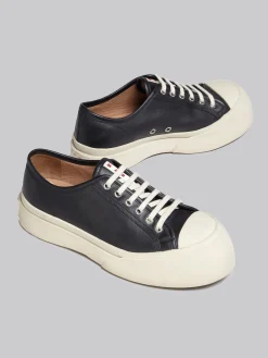 Sneakers | Pablo><noscript><img width=