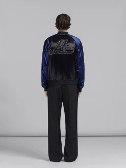 Coats & Jackets><noscript><img width=