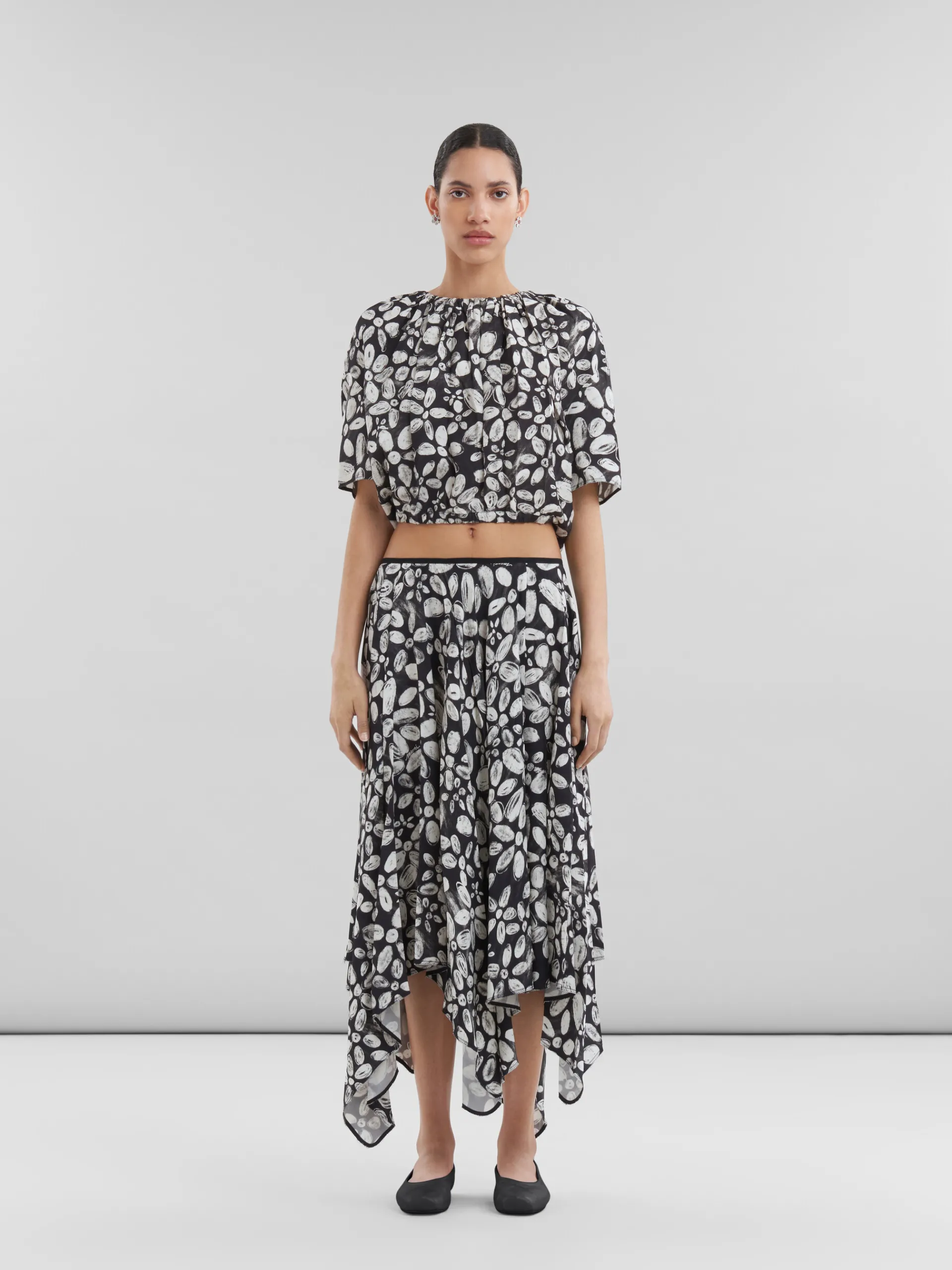 Matching Sets | Skirts>Marni Satin-back Crêpe Midi Skirt With Blooming Print BLACK