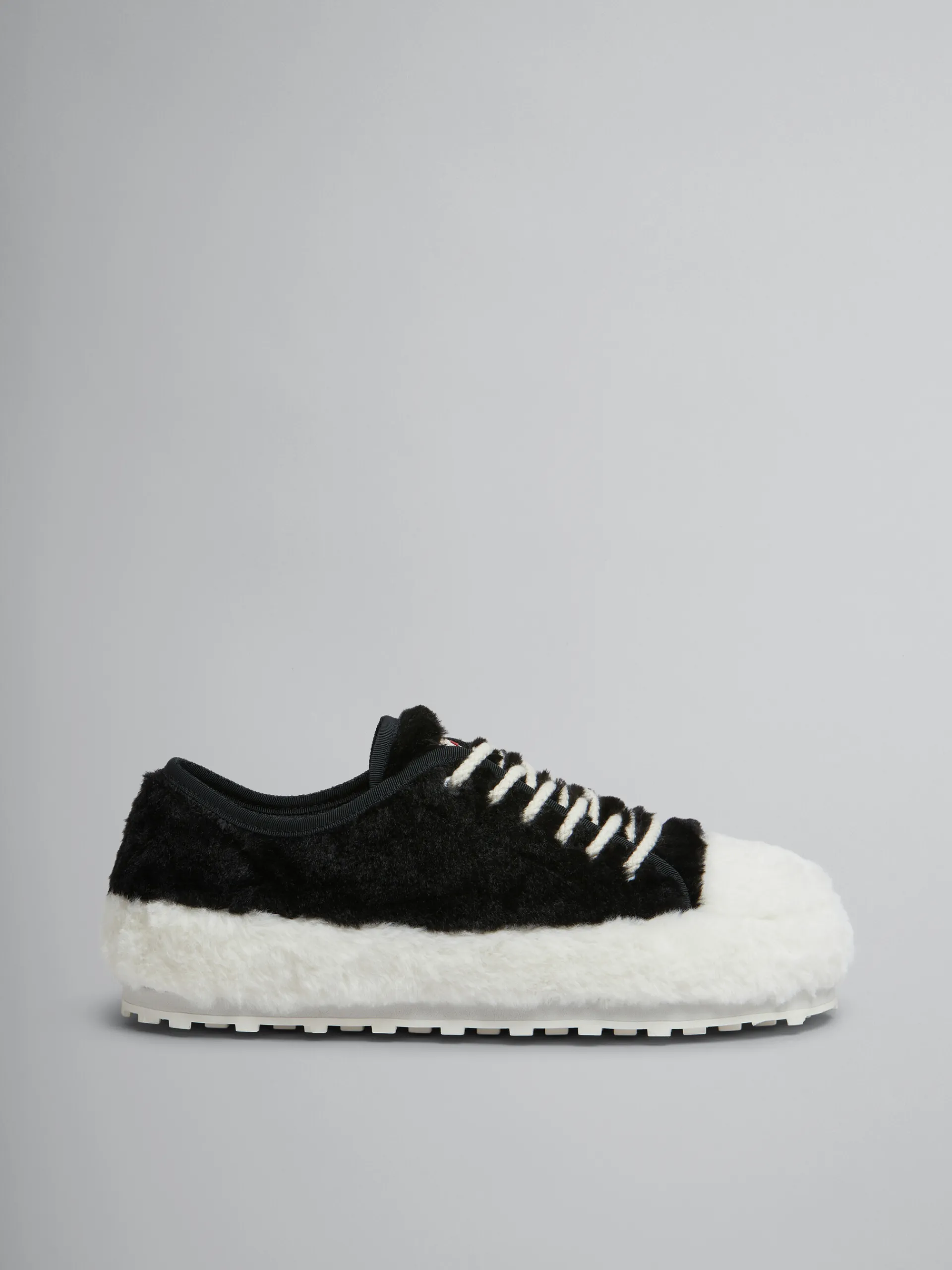 Sneakers>Marni Black Teddy Tennis Sneaker LILY WHITE/BLACK