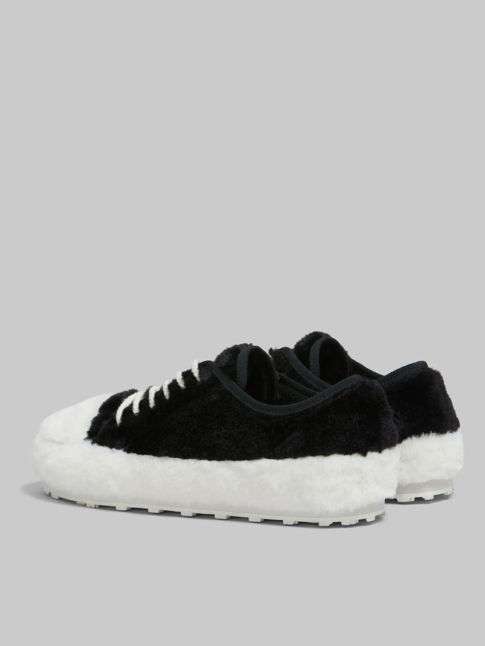 Sneakers>Marni Black Teddy Tennis Sneaker LILY WHITE/BLACK