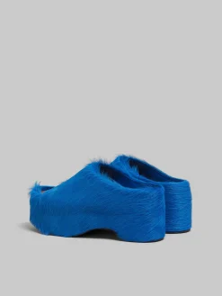Slides & Sandals><noscript><img width=