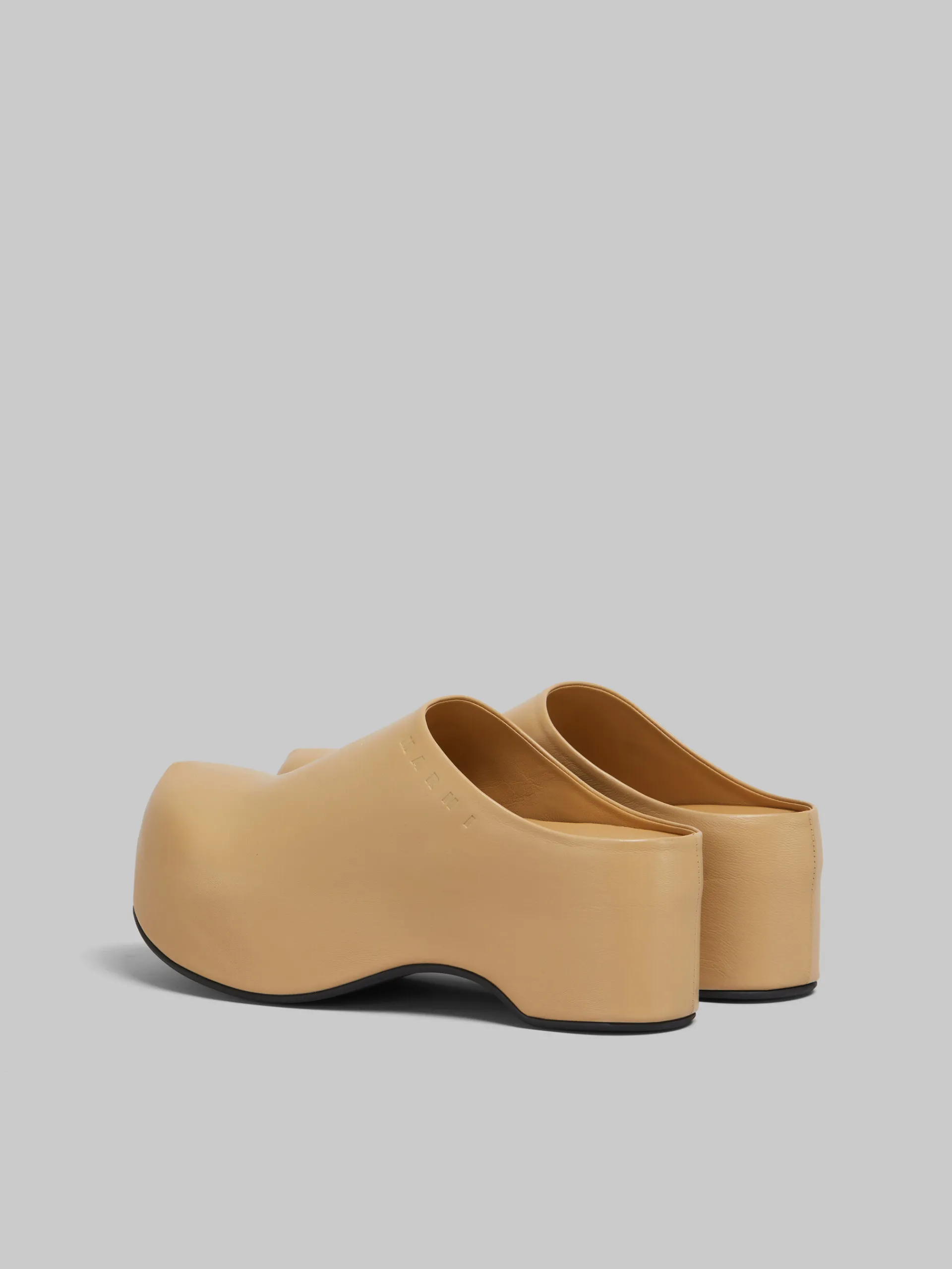 Flats>Marni Brown Leather Chunky Clog Sabot NOMAD/BEIGE