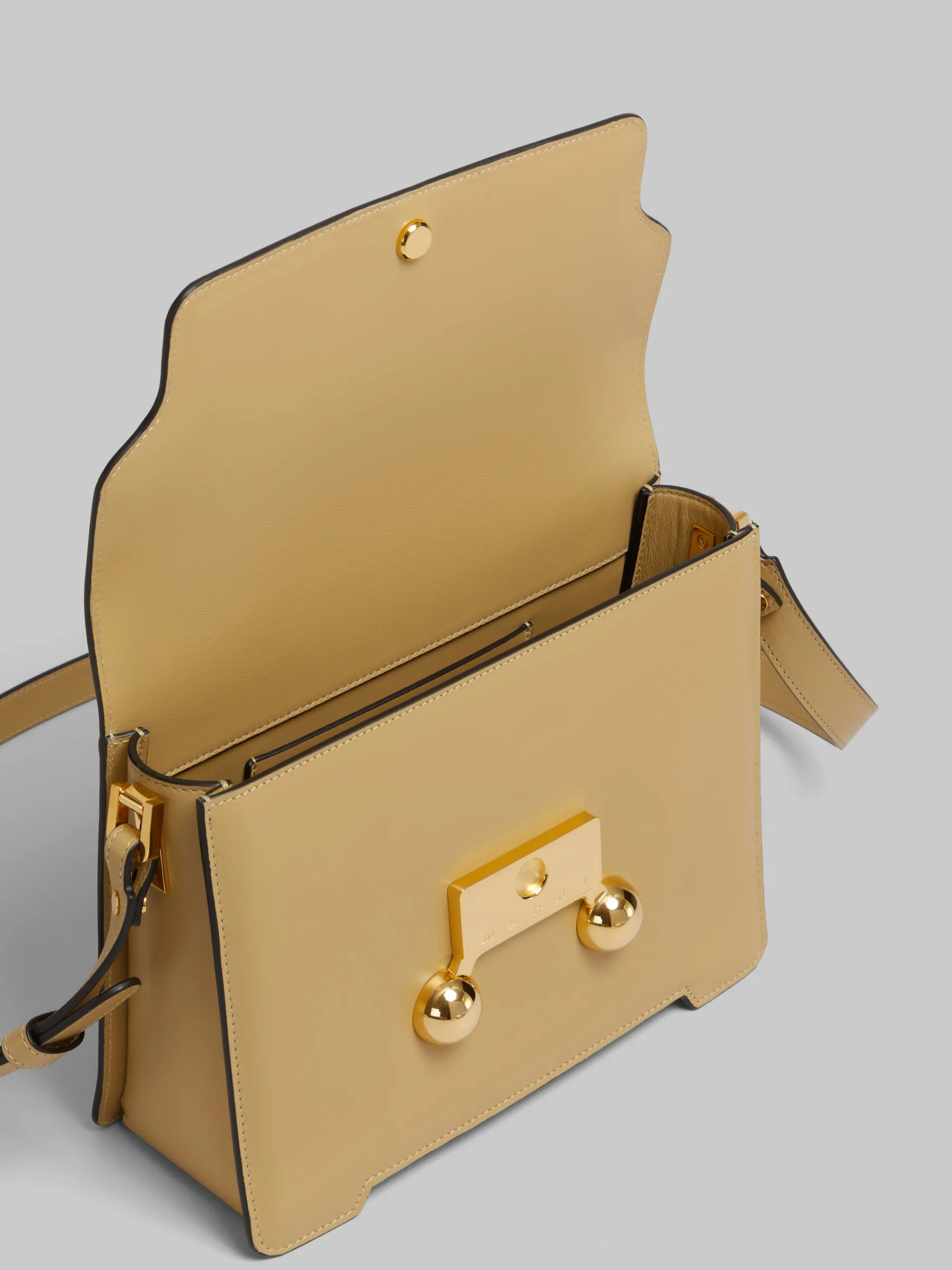 Trunkaroo Bag | Crossbody Bags>Marni Camel Leather Trunkaroo Medium Shoulder Bag NOMAD/BEIGE