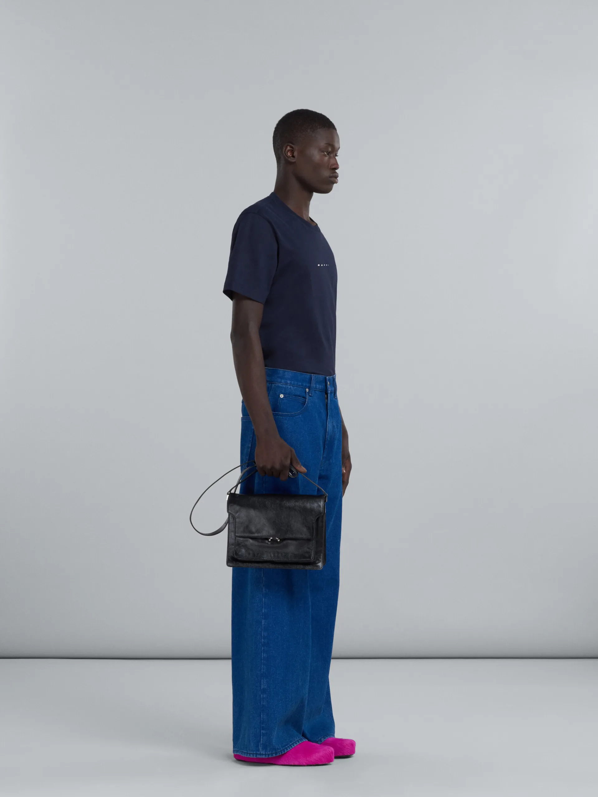 Tops & T-Shirts>Marni Dark Blue Organic Cotton T-shirt With Logo BLUBLACK