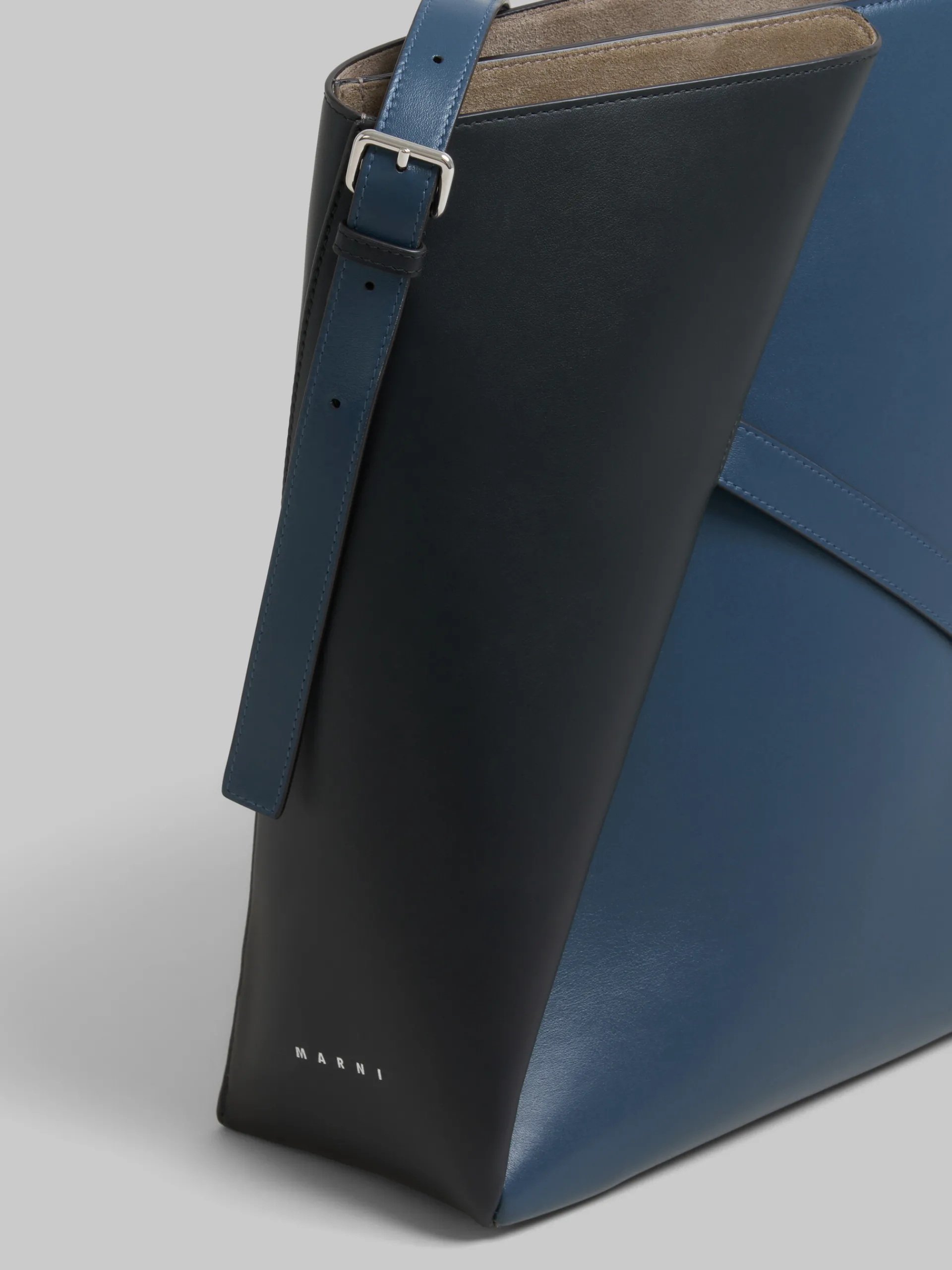 Shoulder Bags>Marni Deep Blue And Black Leather Reverse Hobo Bag OPAL/BLACK