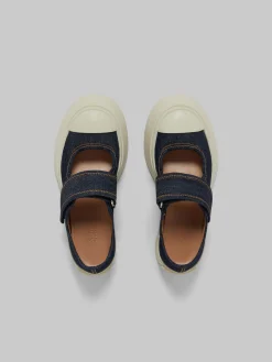 Sneakers | Pablo><noscript><img width=