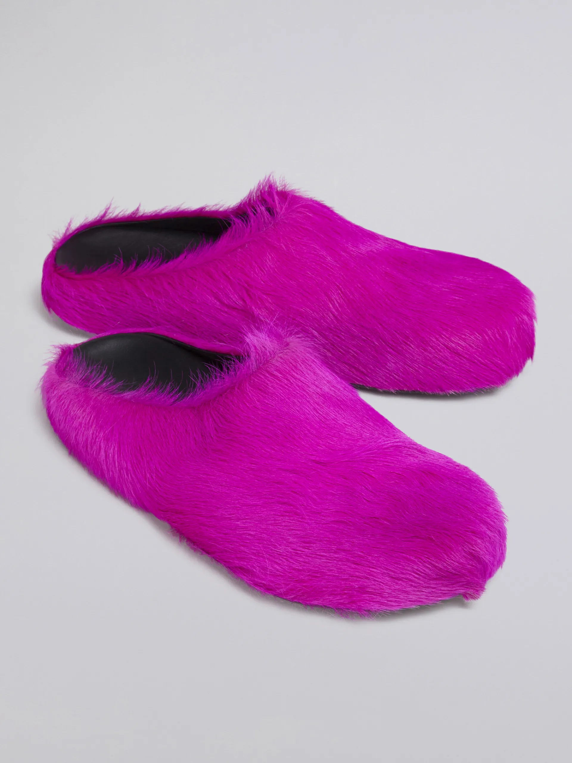 Fussbett Sabot>Marni Long-hair Calfskin Fussbett Sabot FUCHSIA