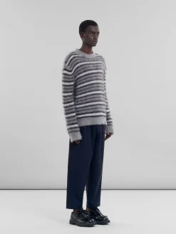 Knitwear><noscript><img width=
