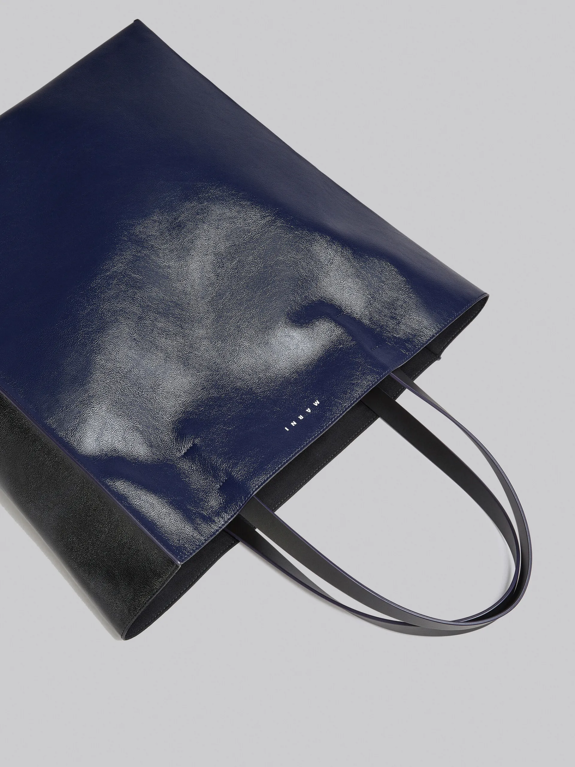 Tote Bags>Marni Museo Soft Large Bag In Black And Blue Leather NAVYBLUE/BLACK
