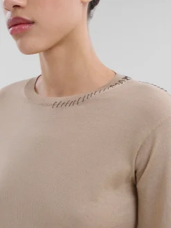 Knitwear><noscript><img width=