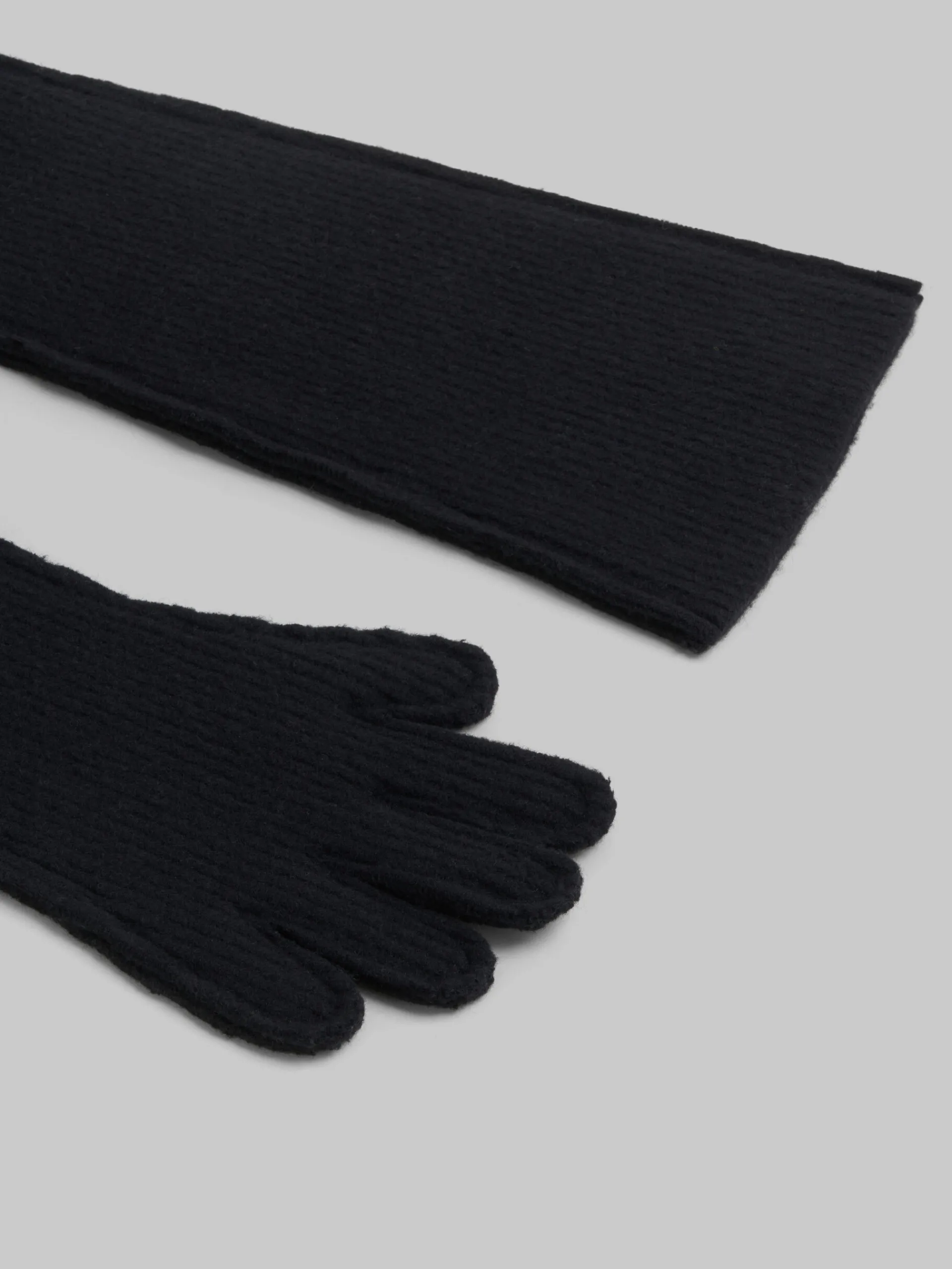Other Accessories>Marni Oversized Wool Gloves BLACK