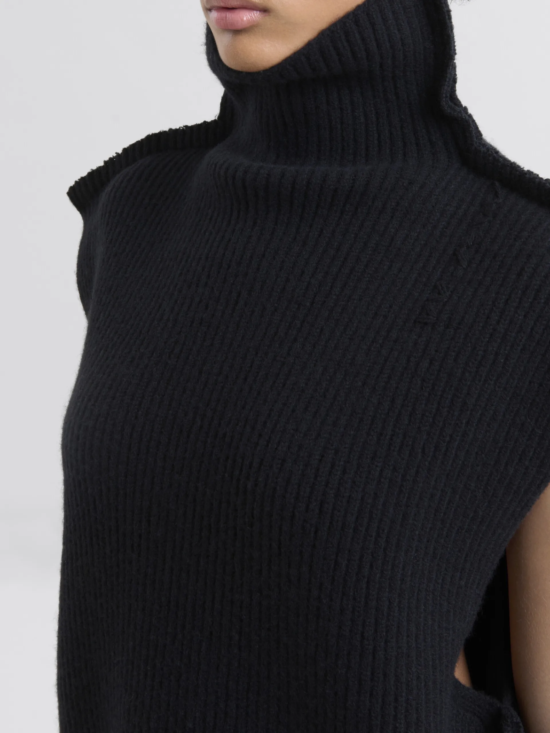 Knitwear>Marni Ribbed Wool Vest BLACK