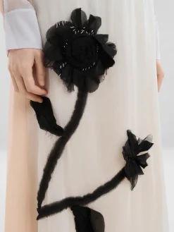 Skirts><noscript><img width=