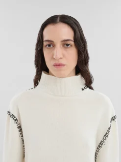 Knitwear><noscript><img width=