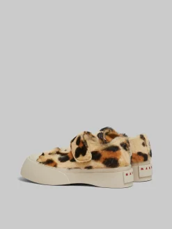 Sneakers | Pablo><noscript><img width=